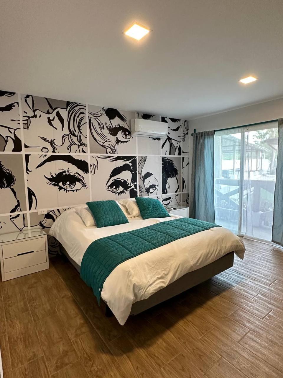 Pop House Hotel Montanita Bagian luar foto