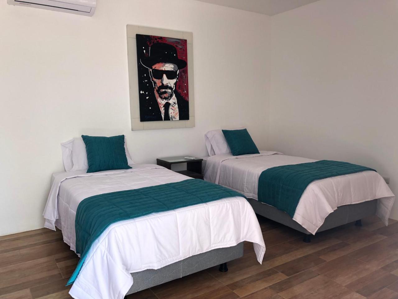 Pop House Hotel Montanita Bagian luar foto