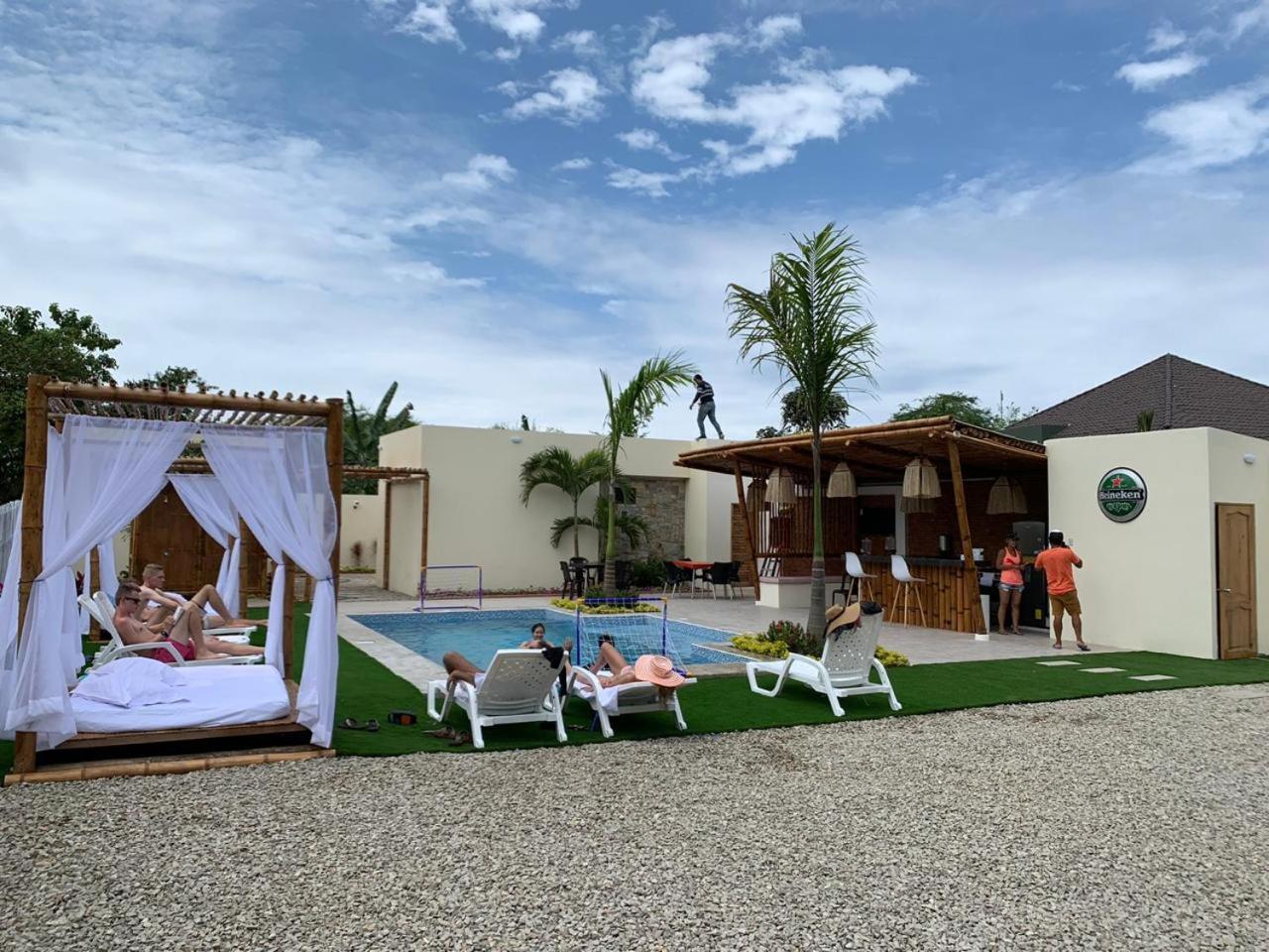 Pop House Hotel Montanita Bagian luar foto